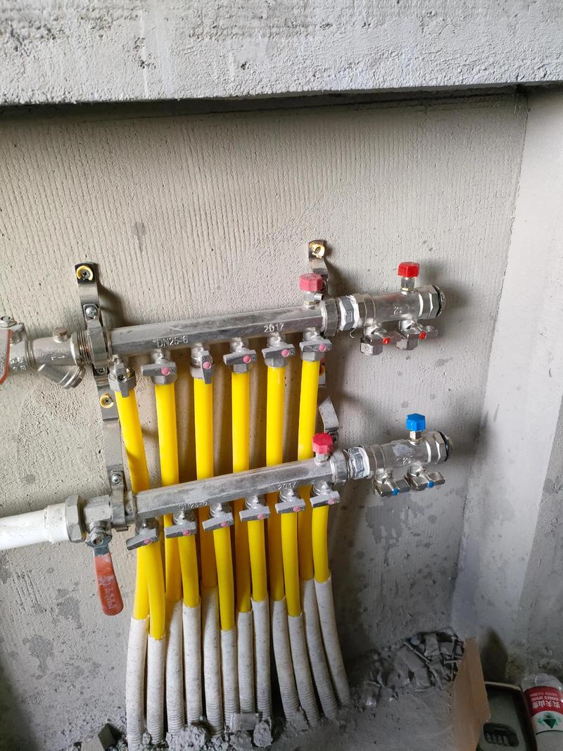 專業視角 分水器增容與地暖系統優化安裝全解析